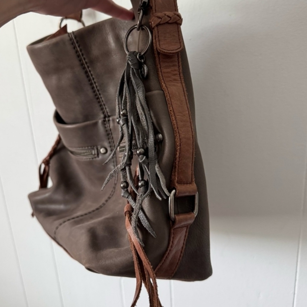THE SAK Ashland Leather Bucket Bag in Slate